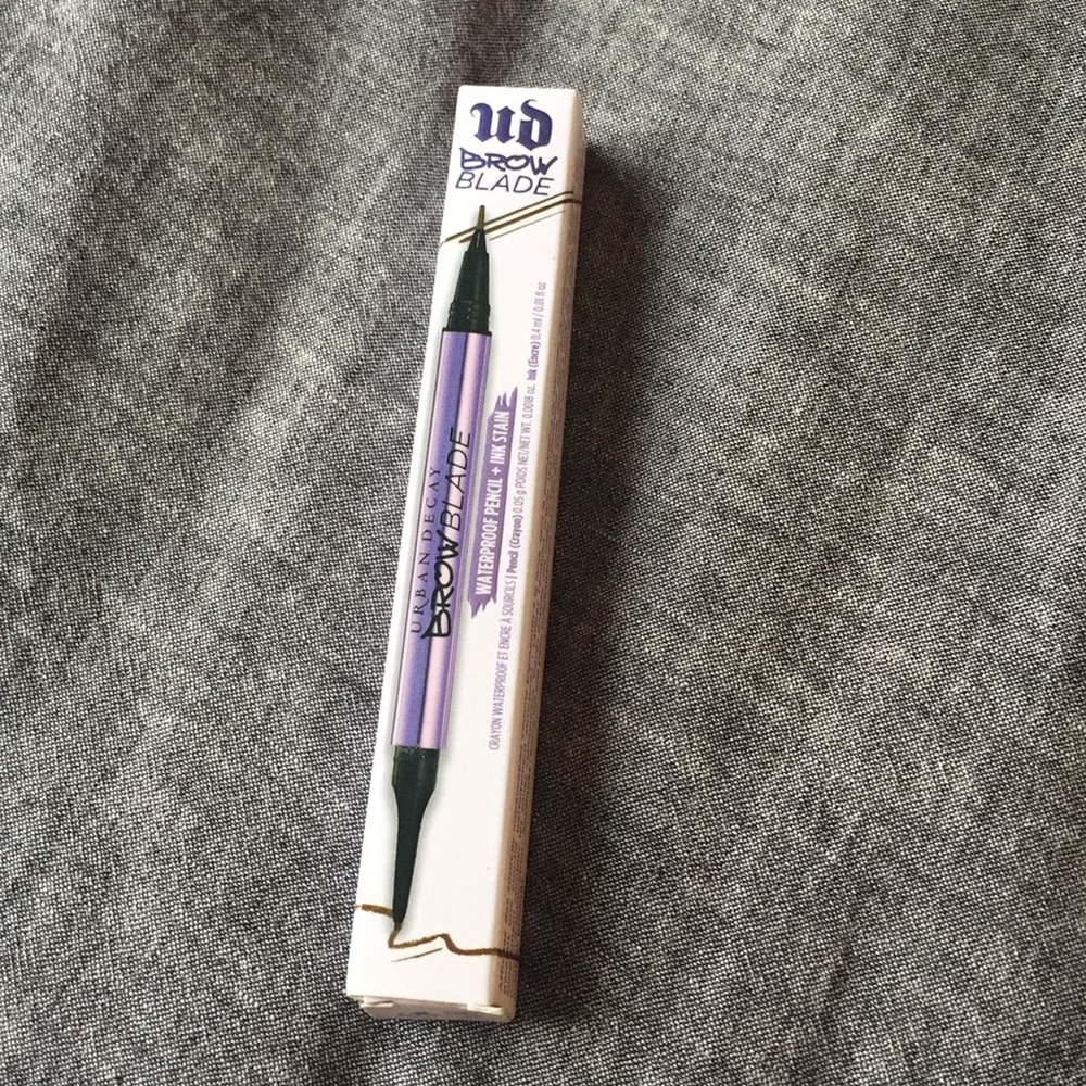 Urban Decay Brow Blade in Cafe Kitty (Medm Brown)